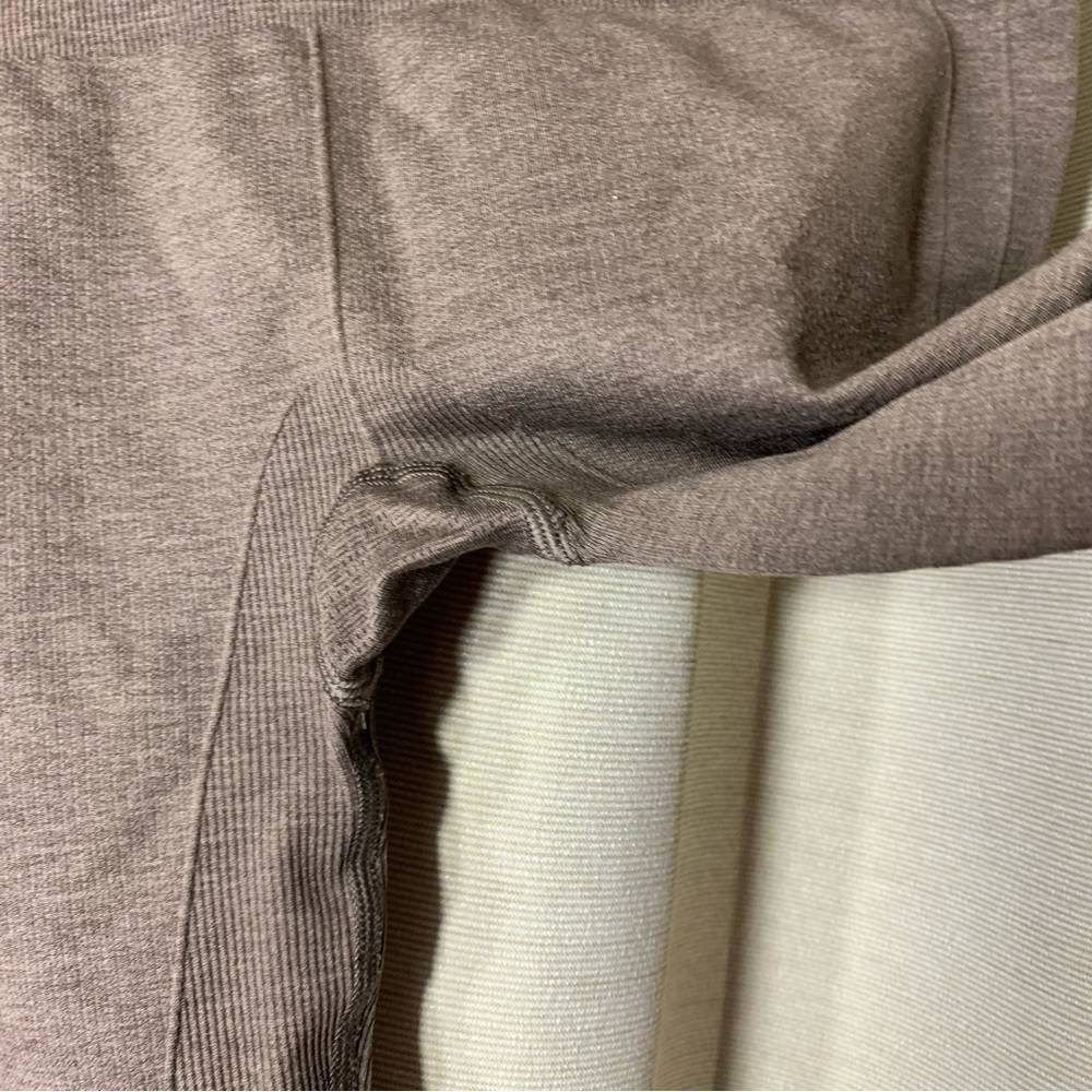Lululemon In The Flow Crop II Capris Legging 6 Yoga Dance Gym Casual minimalist - Picture 4 of 13